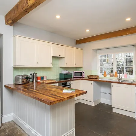 Micklewood By Birch *