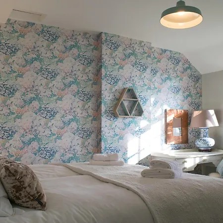 Micklewood By Birch *